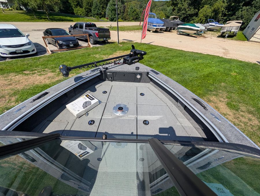 2026 G3 Boats Angler V1750 SF, photo 2 of 4