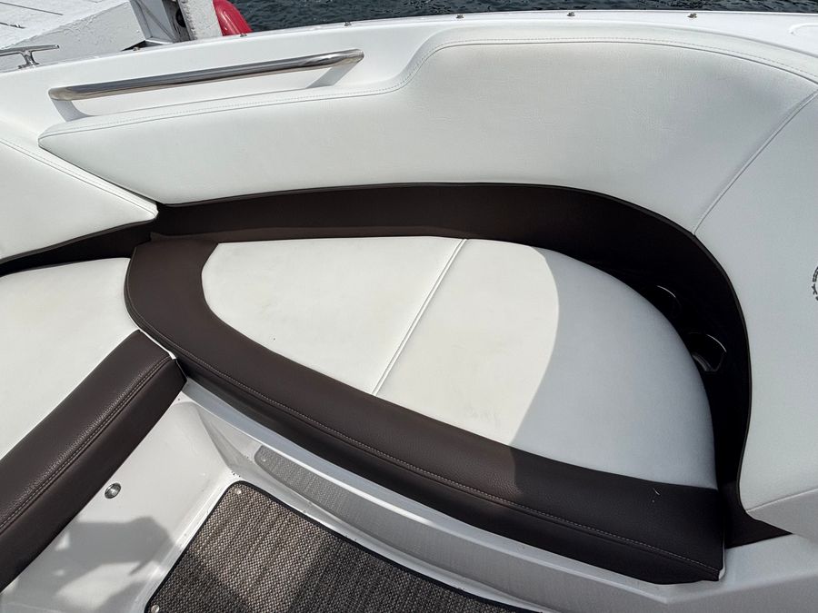 2024 Cobalt 220S, photo 18 of 20