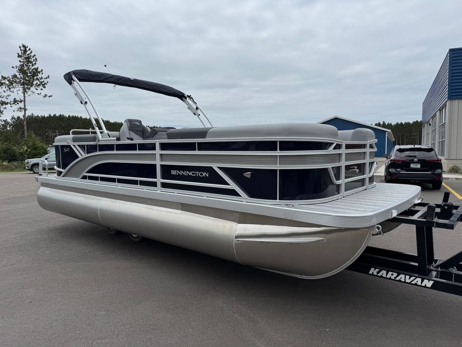 2026 Bennington 22SSR
