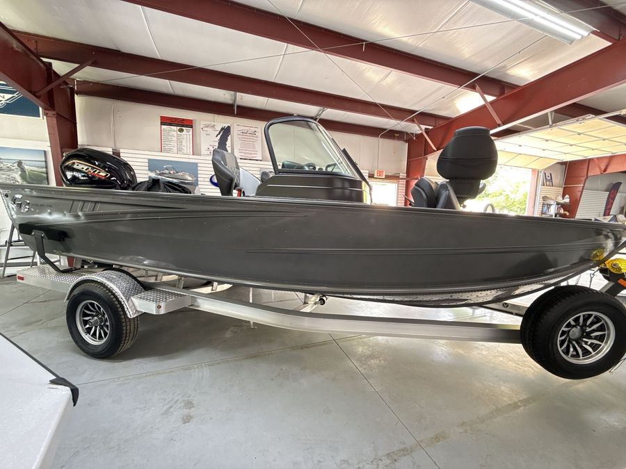 2026 G3 Boats Angler V19 FS, photo 8 of 22