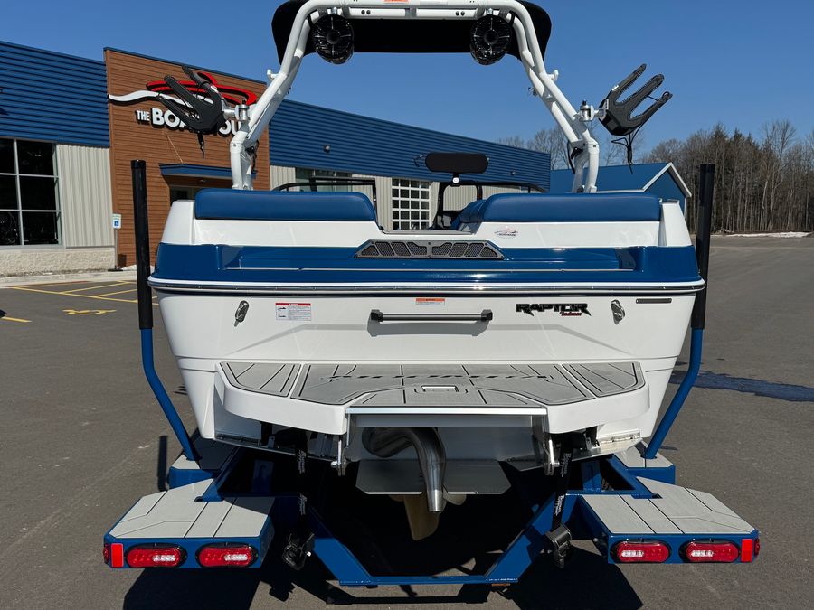 2026 Moomba Mondo, photo 9 of 30