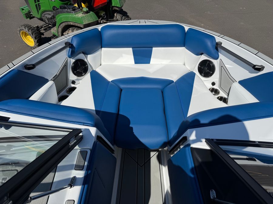 2026 Moomba Mondo, photo 12 of 30
