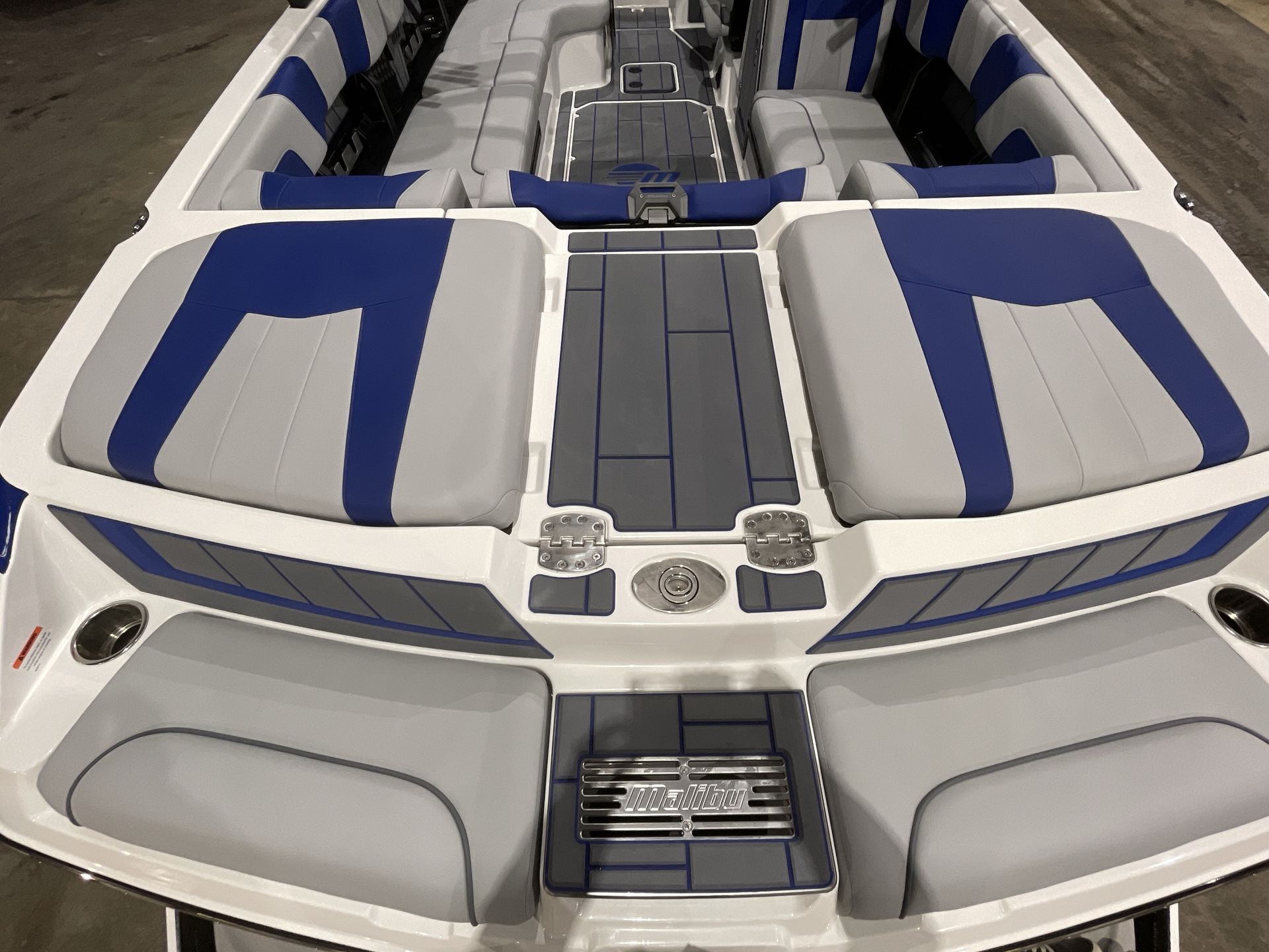 Used 2023 24' Malibu 24 MXZ For Sale in Fontana on Lake Geneva, WI