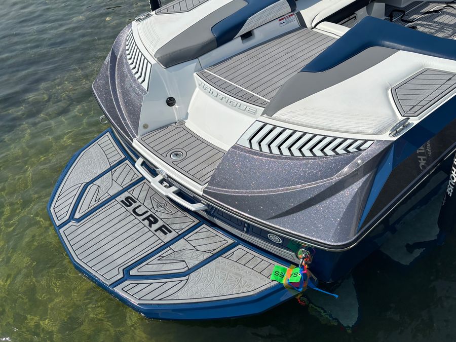 2017 Nautique Super Air Nautique G23, photo 3 of 18