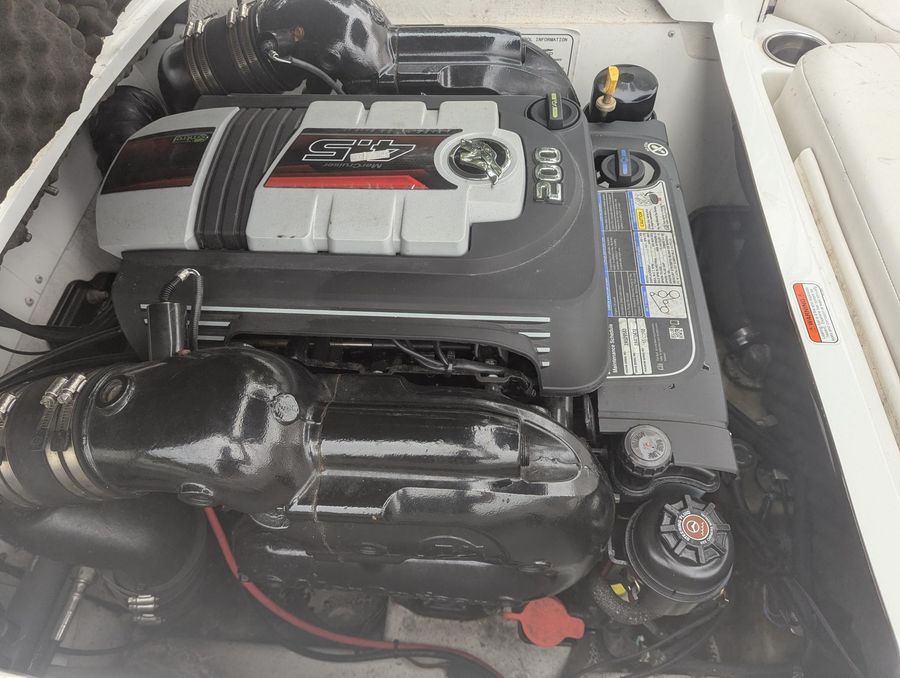 2017 Tahoe 195, photo 16 of 30