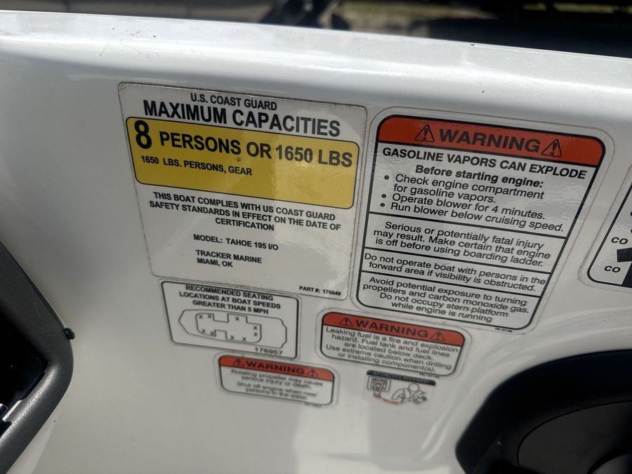 2017 Tahoe 195, photo 22 of 30