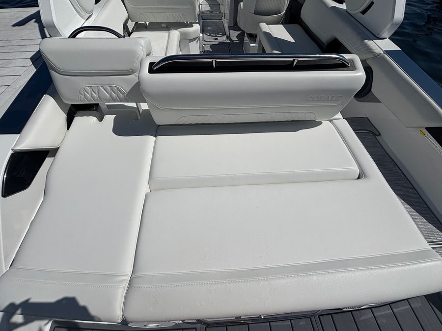 2027 Cobalt R26, photo 4 of 24