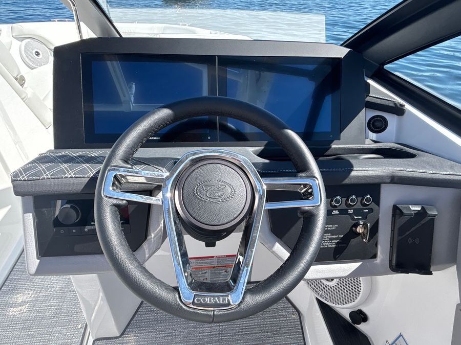 2027 Cobalt R26, photo 19 of 24