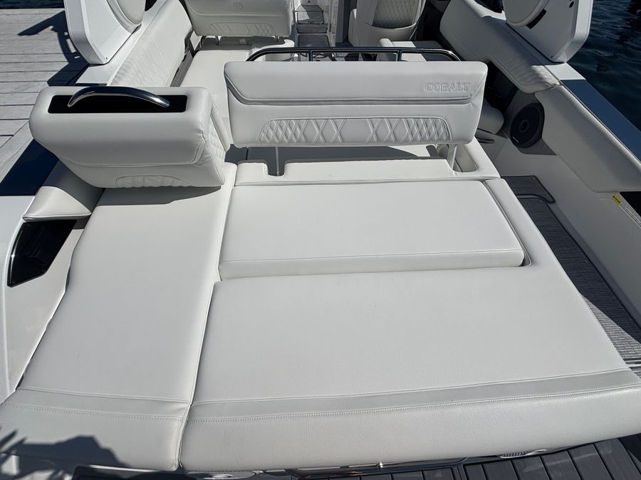 2027 Cobalt R26, photo 3 of 24
