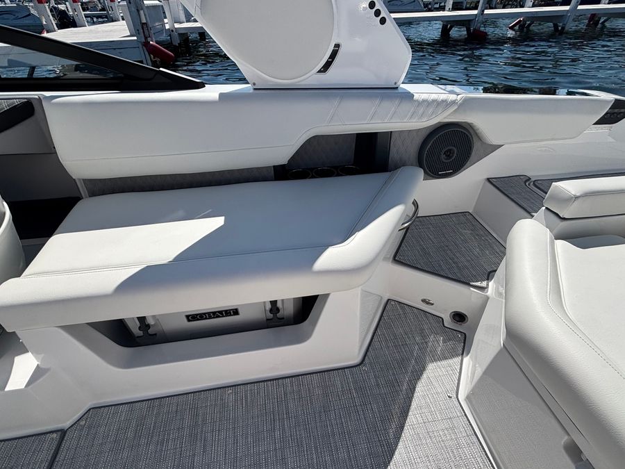 2027 Cobalt R26, photo 8 of 24