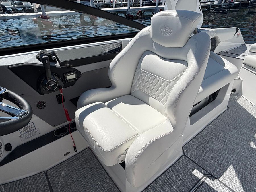 2027 Cobalt R26, photo 16 of 24