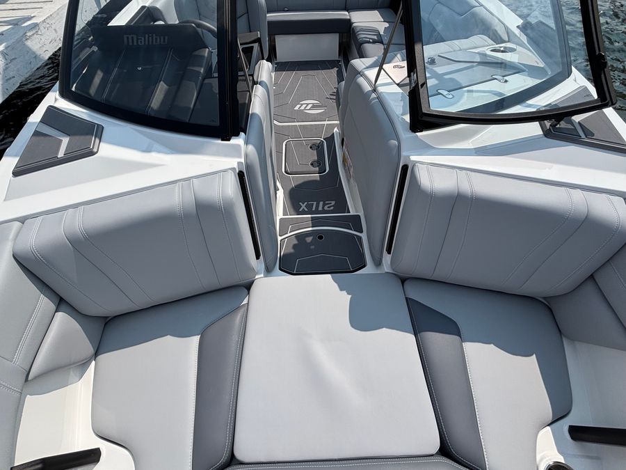 2026 Malibu 21LX, photo 18 of 19