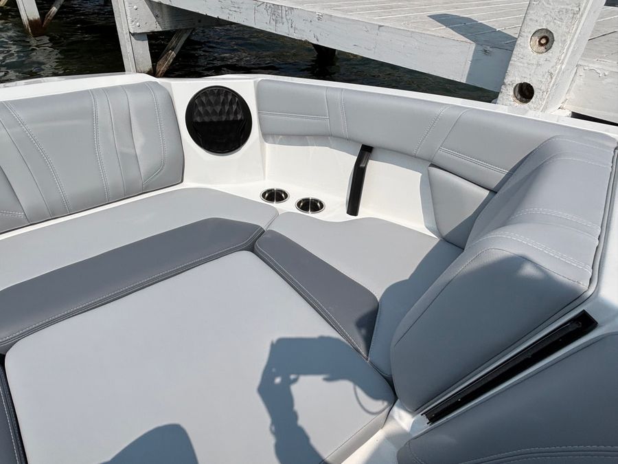 2026 Malibu 21LX, photo 17 of 19