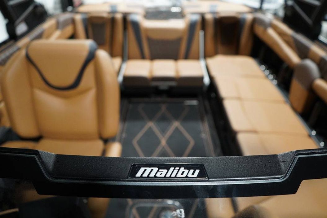 2026 Malibu Boats M230