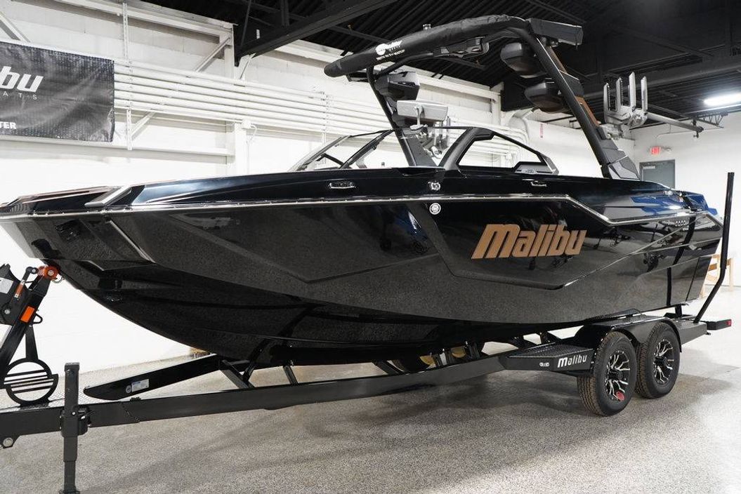 2026 Malibu Boats M230