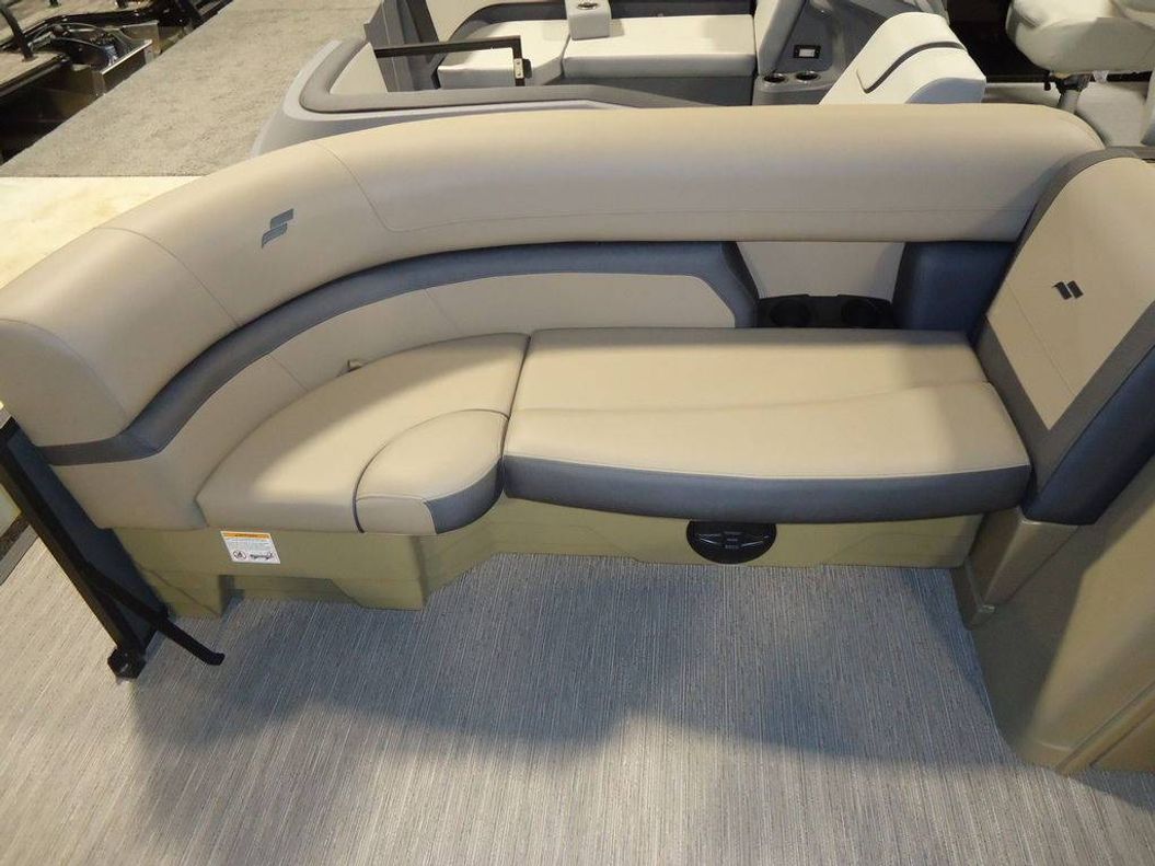 2026 Starcraft Marine EX 22 Q