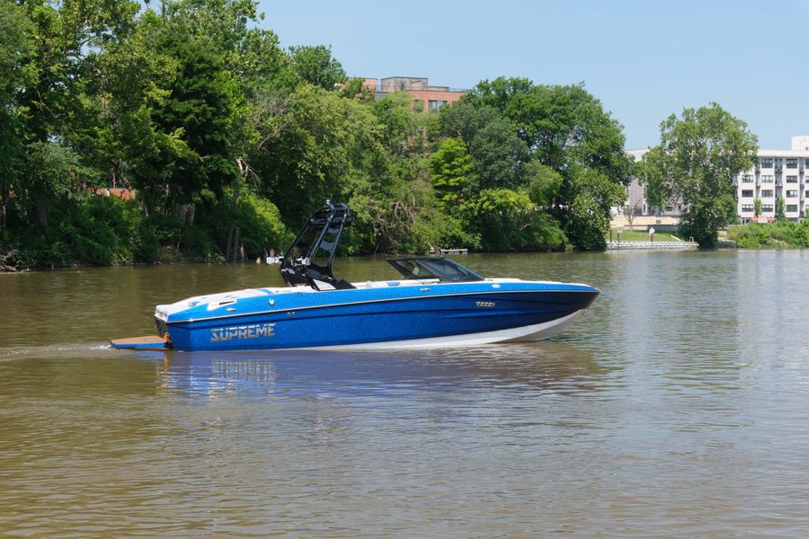 2025 Supreme S220, photo 24 of 25