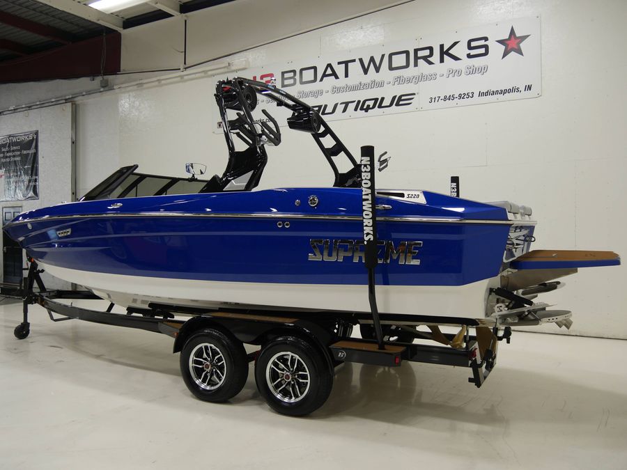 2025 Supreme S220, photo 8 of 25