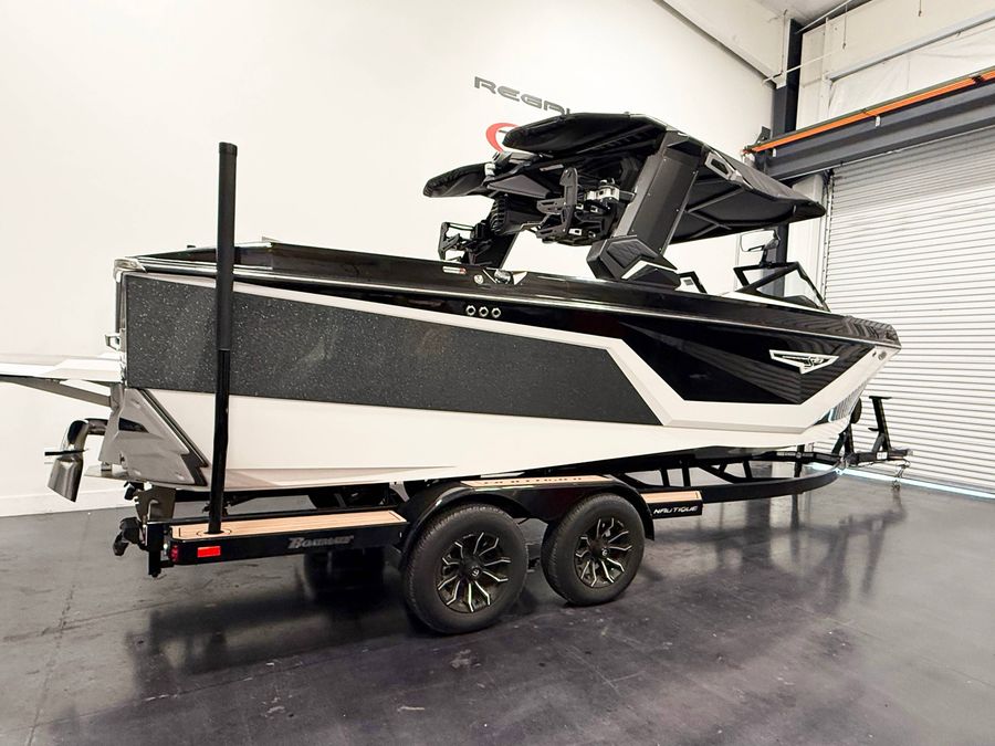2026 Nautique S23, photo 3 of 15