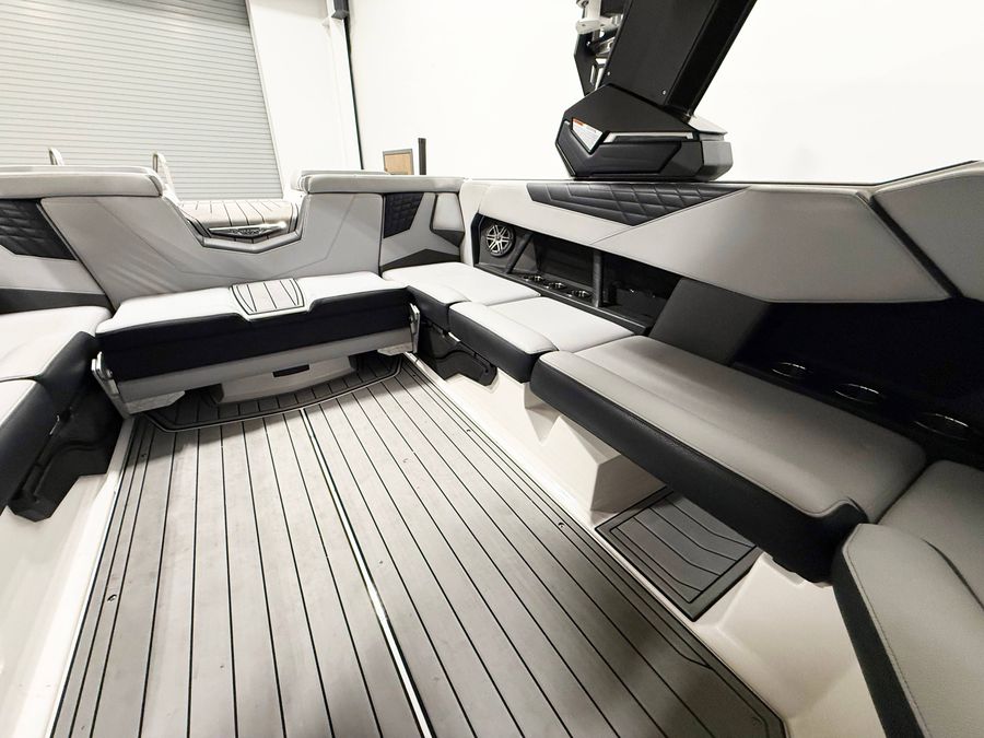 2026 Nautique S23, photo 12 of 15