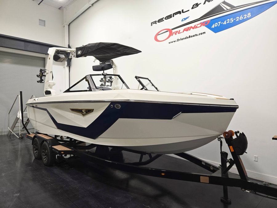 2026 Nautique S23, photo 3 of 8