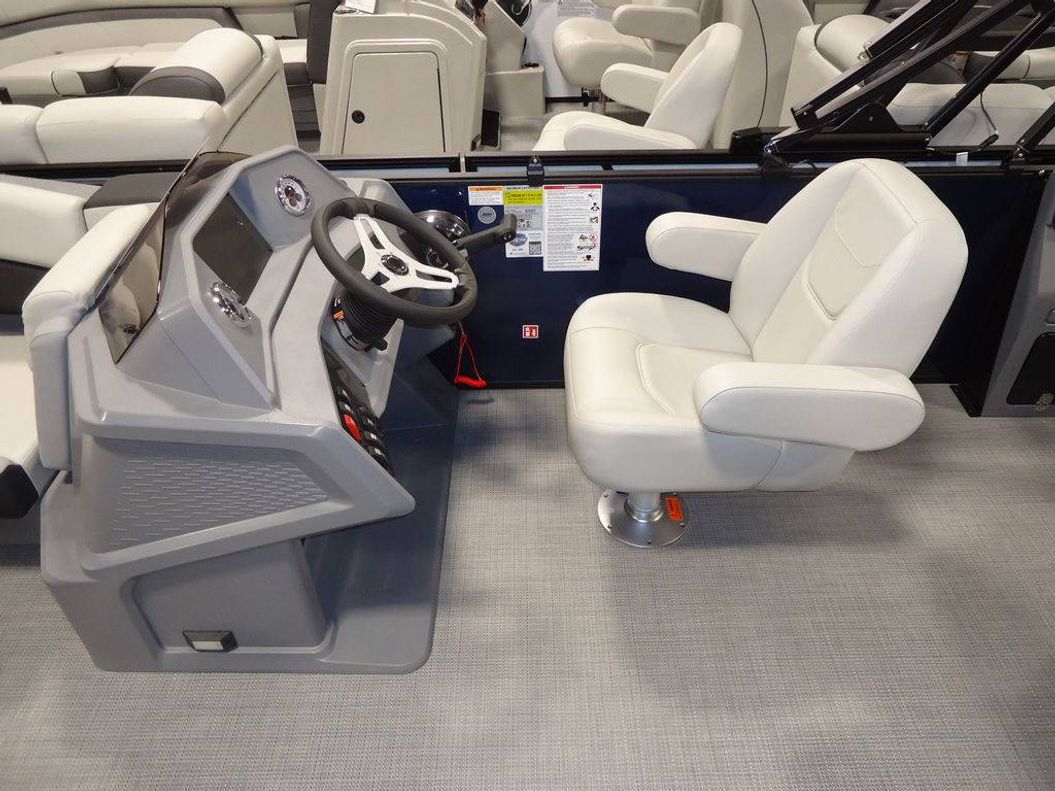 2026 Starcraft Marine VX 22 Q DH