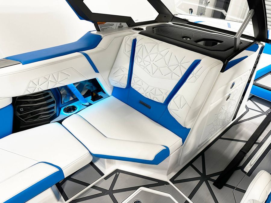 2025 Nautique P23, photo 7 of 14