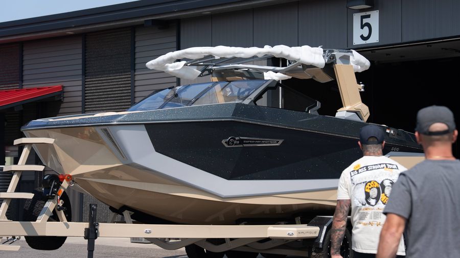 2027 Nautique G23, photo 11 of 12