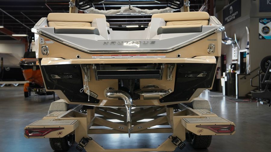 2027 Nautique G23, photo 2 of 12