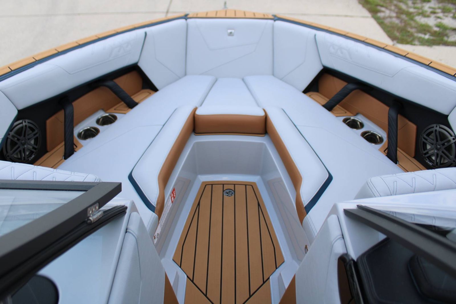 2027 Nautique S23 wake / ski for sale in Melrose, Florida — photo 8
