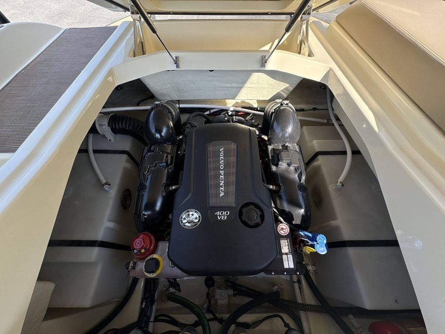 2026 Chris-Craft Sportster 25 MR Wake Surf, photo 7 of 30