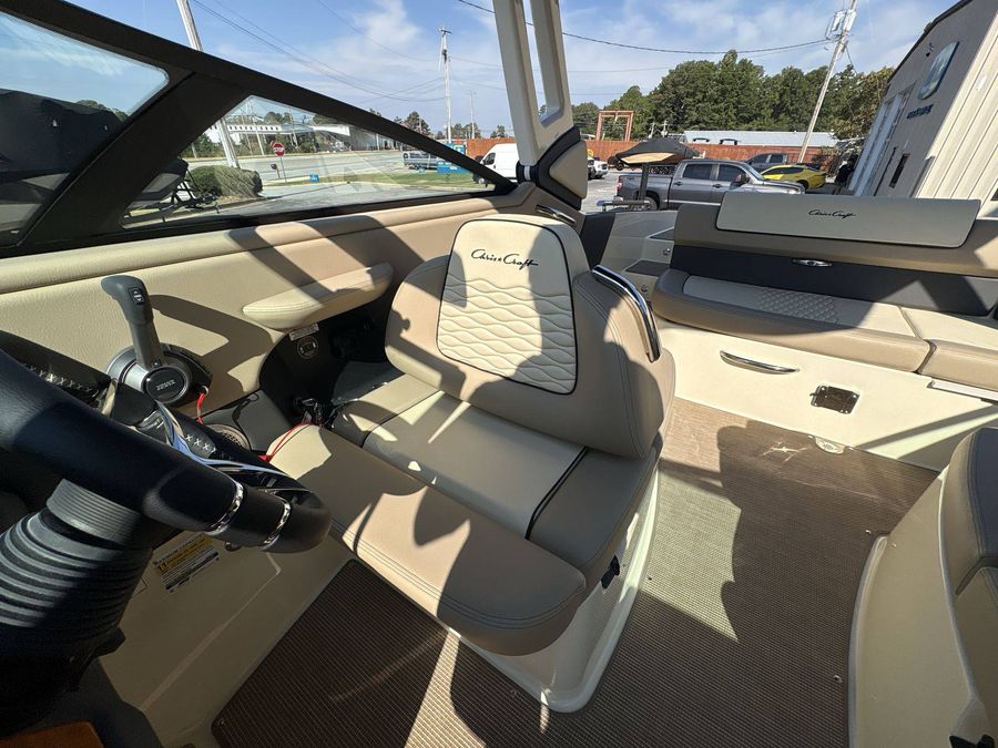 2026 Chris-Craft Sportster 25 MR Wake Surf, photo 22 of 30