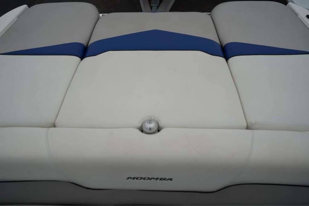 2014 Moomba Mobius LSV
