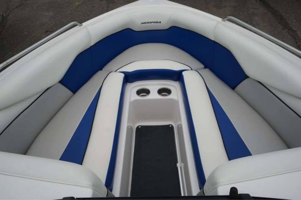 2014 Moomba Mobius LSV