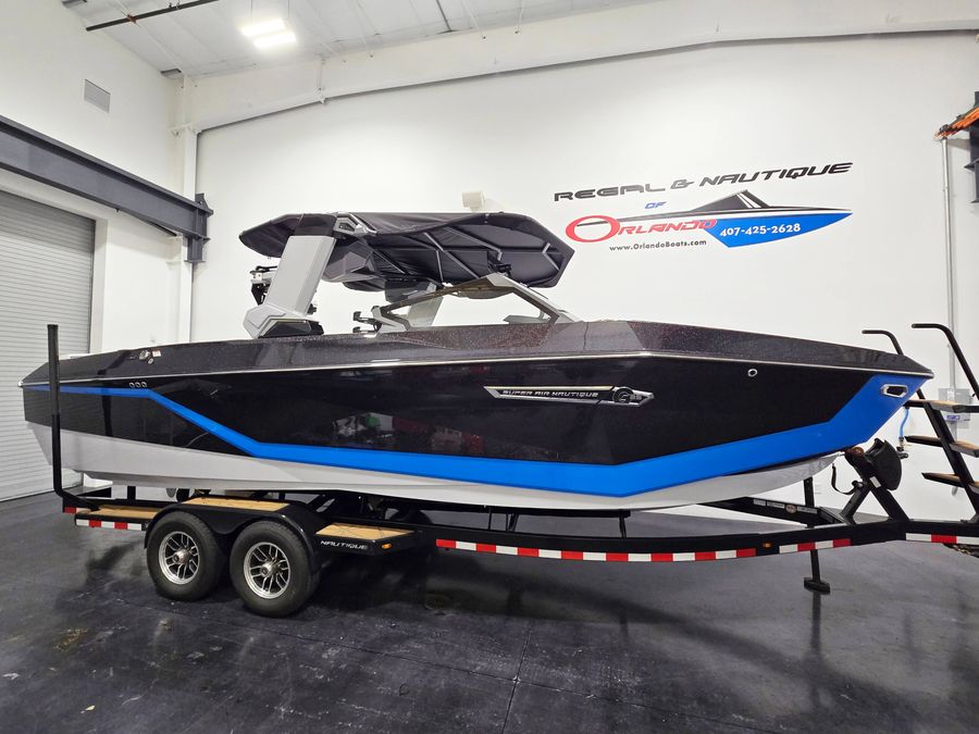 2027 Nautique G25