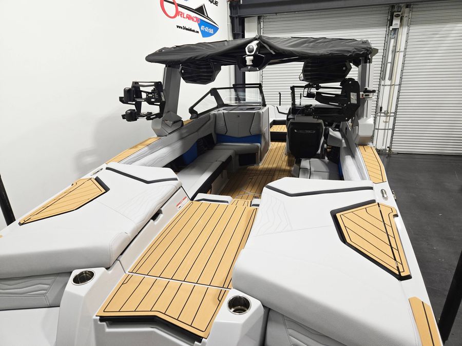 2027 Nautique G25, photo 9 of 15
