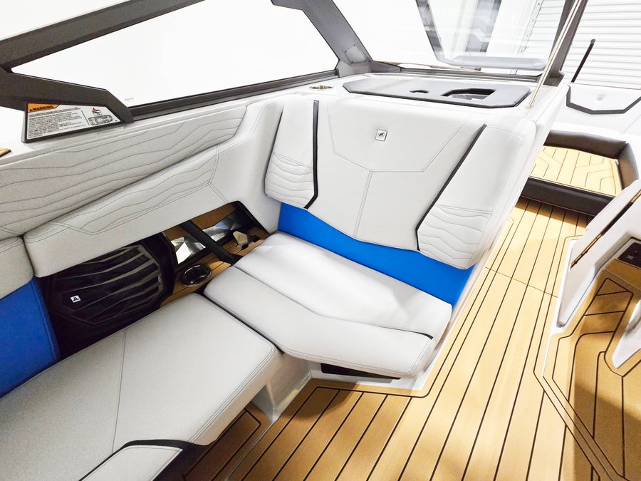 2027 Nautique G25, photo 14 of 15