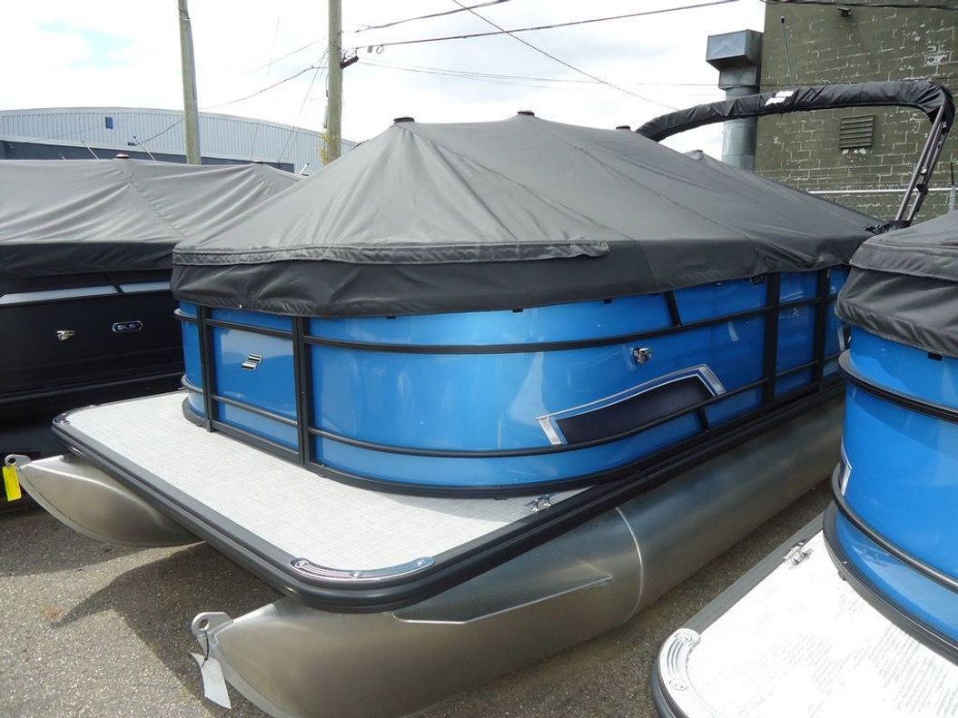 2026 Starcraft Marine EX 22 Q