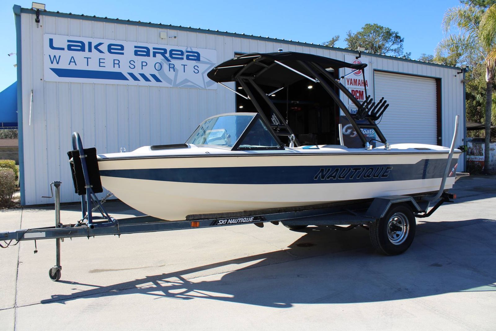 1986 Nautique 2001 wake / ski for sale in Melrose, Florida — photo 2
