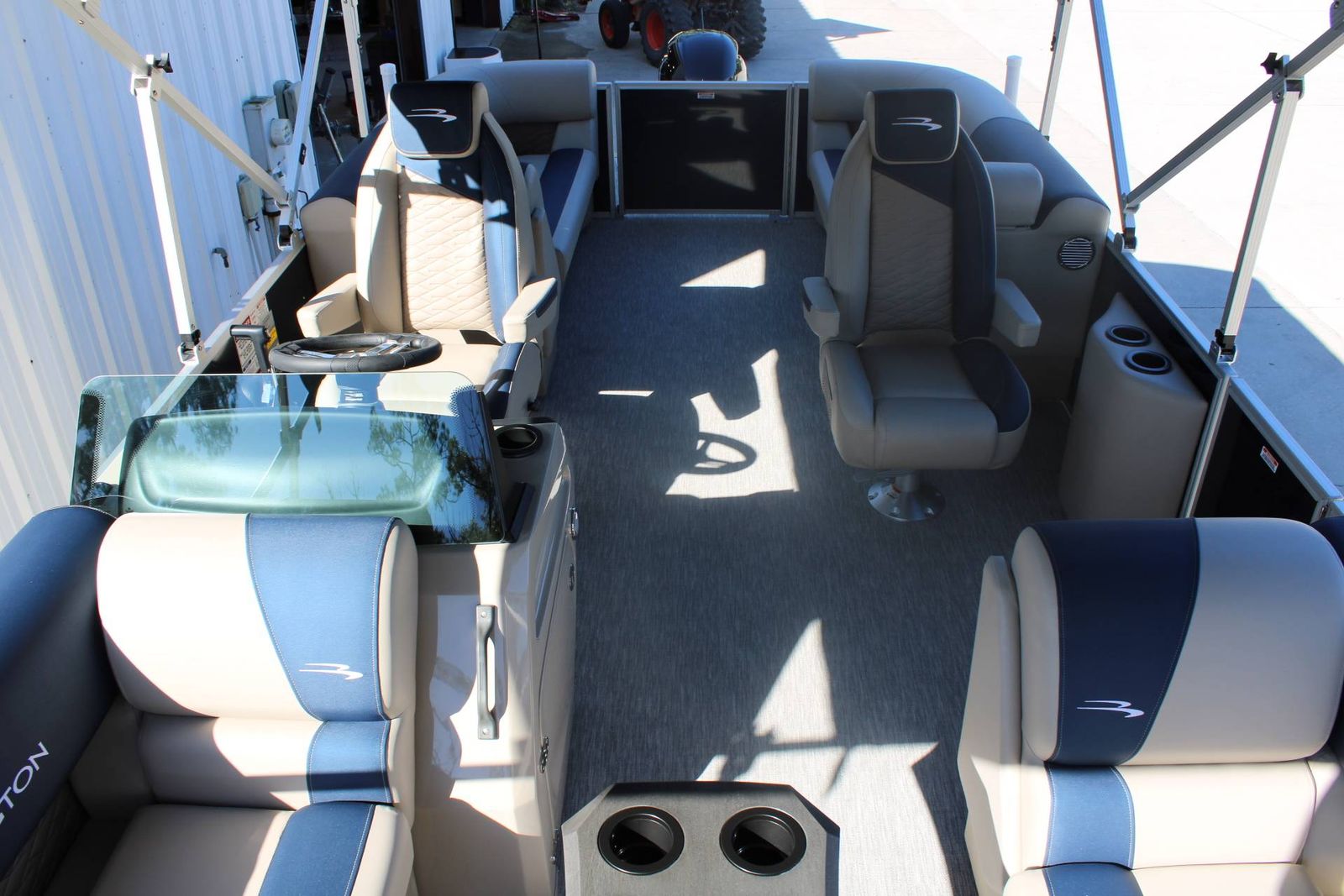 2026 Bennington 22SFCSF pontoon for sale in Melrose, Florida — photo 7