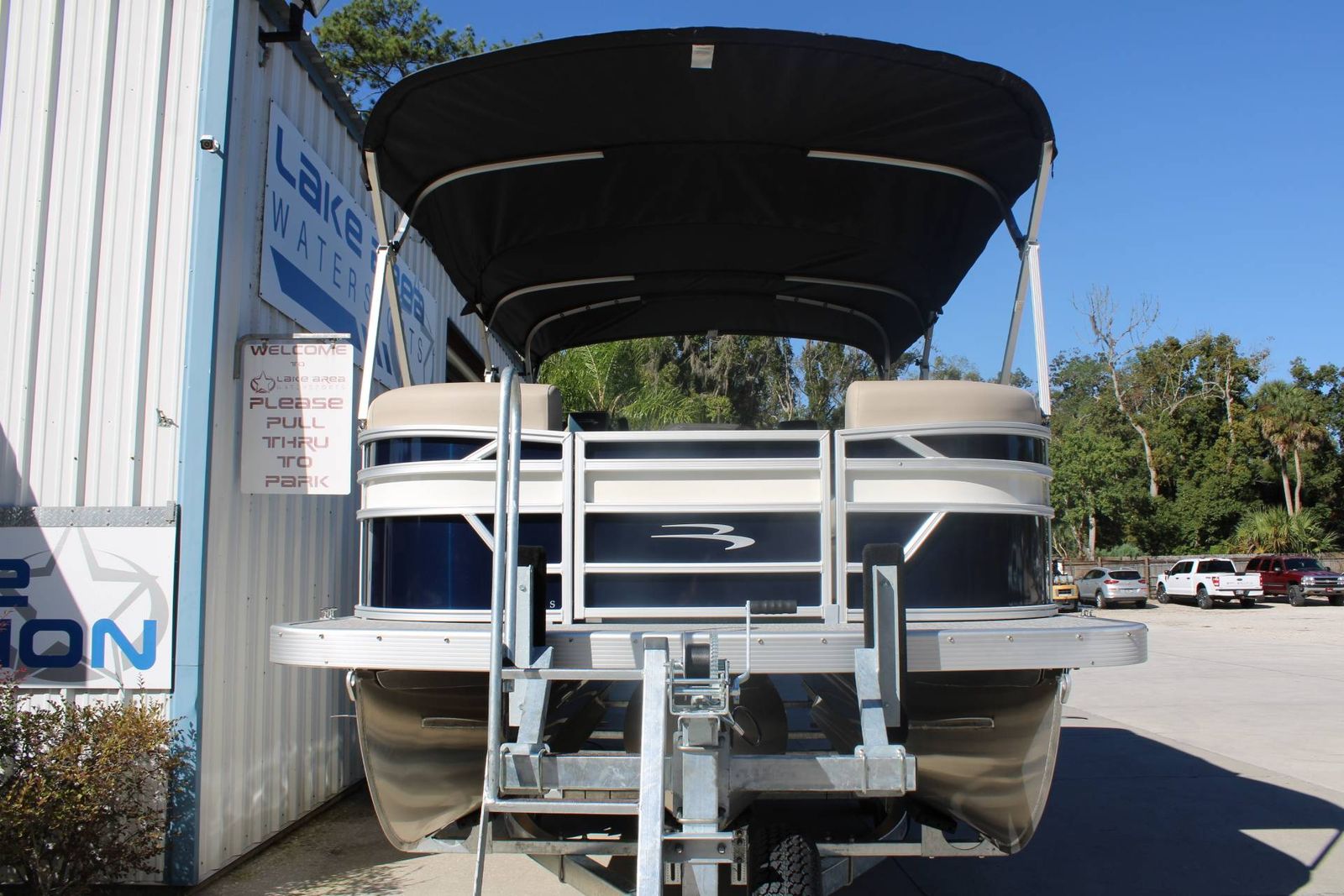 2026 Bennington 22SFCSF pontoon for sale in Melrose, Florida — photo 3