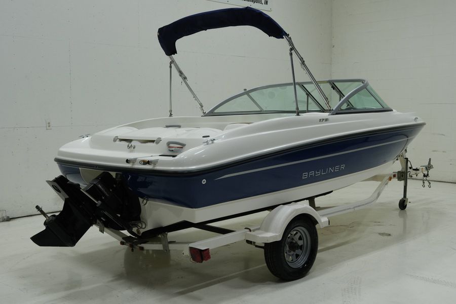 2010 Bayliner 175 BR, photo 3 of 21