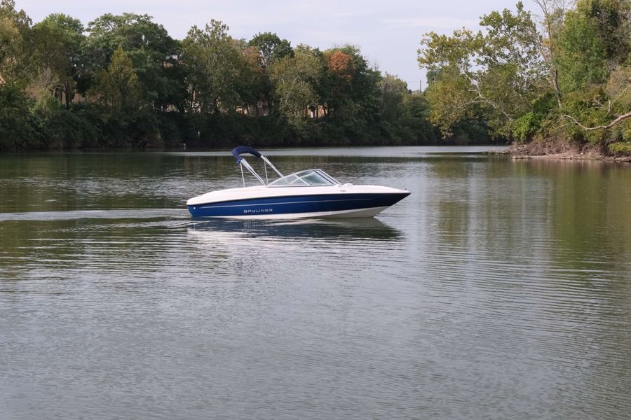 2010 Bayliner 175 BR, photo 17 of 21