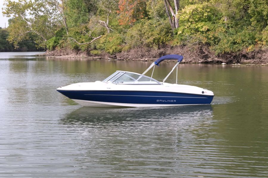 2010 Bayliner 175 BR, photo 19 of 21