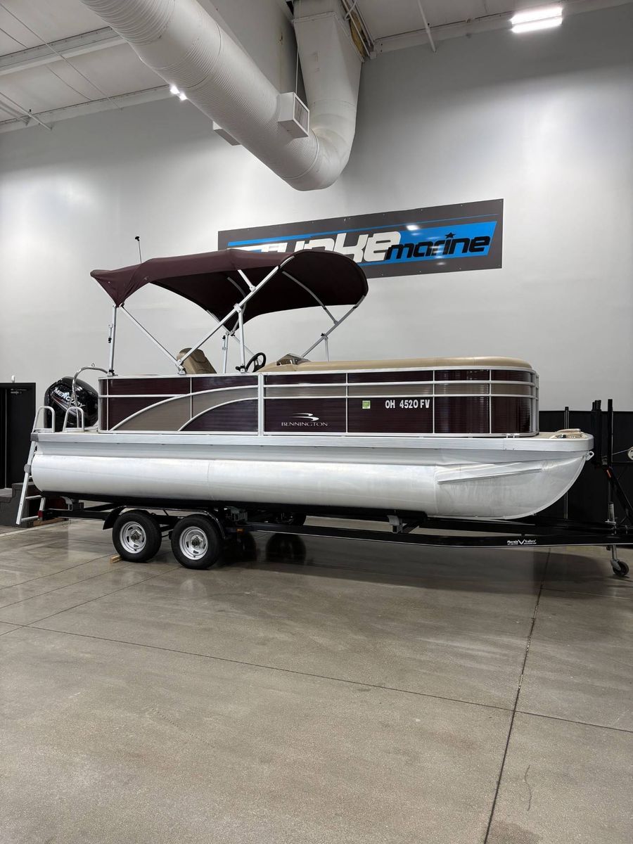 2018 Bennington 21SLX, photo 6 of 19