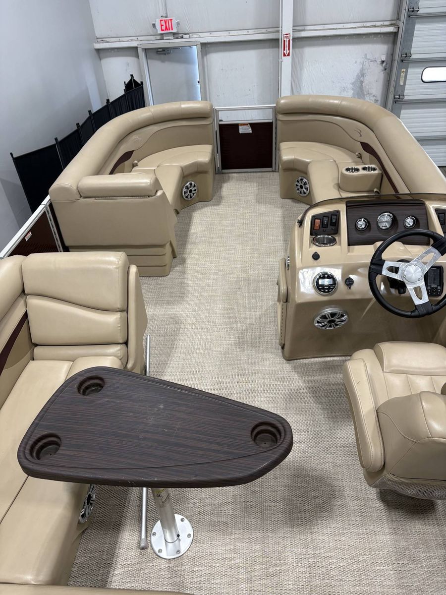 2018 Bennington 21SLX, photo 15 of 19