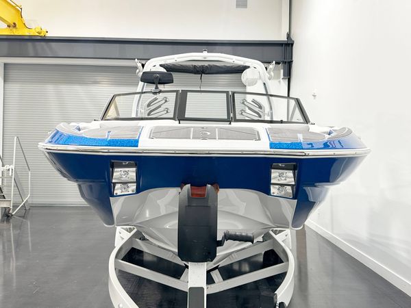 2025 Centurion Fe23