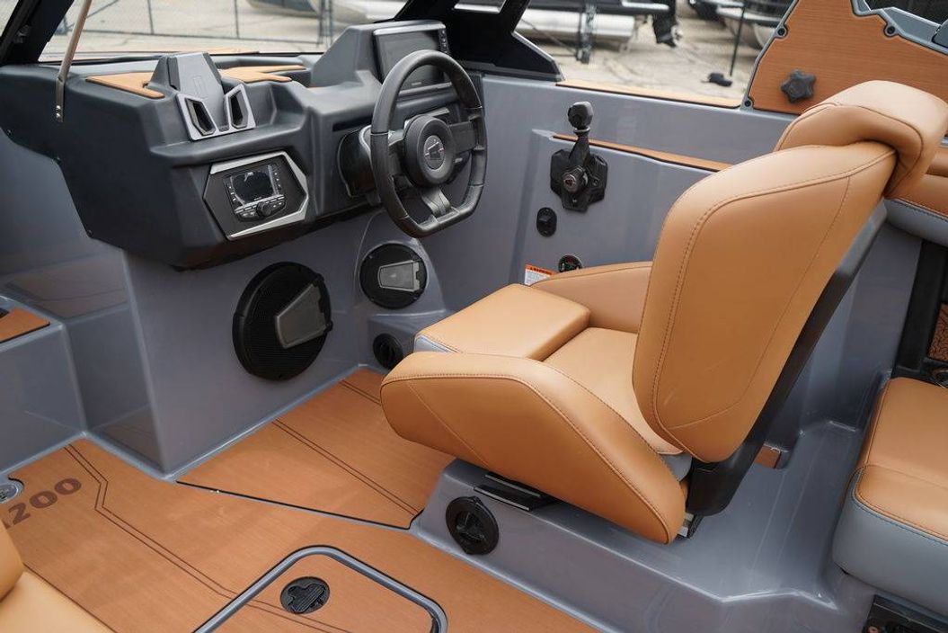 2026 Axis Wake Research A200