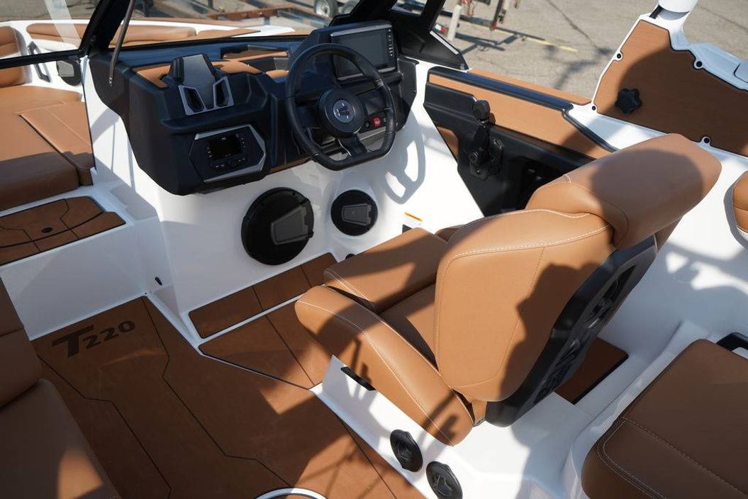 2026 Axis Wake Research T220