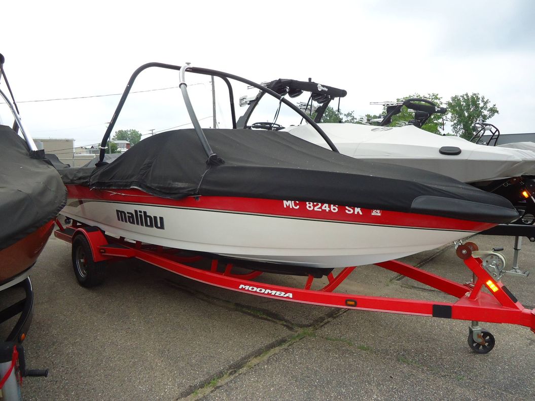 2002 Malibu Boats 21 XTi